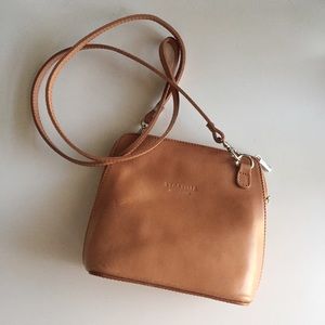 Vera Pelle Leather Crossbody